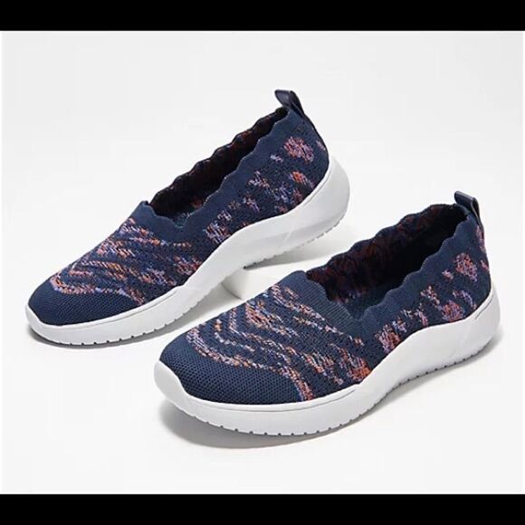 Skechers My Impression Seager Cup Washable Knit Slip-Ons - Picture 9 of 12